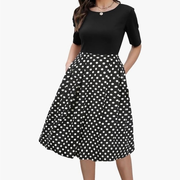 Summer dress with pockets - Picture 2 of 4